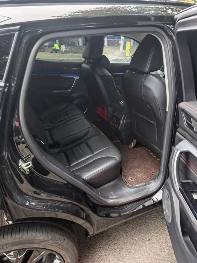 2017 WEY VV5 2.0T 197HP L4 7DCT,autocango,china used car exporter,china ev exporter,chinese used car exporter,chinese used ev exporter