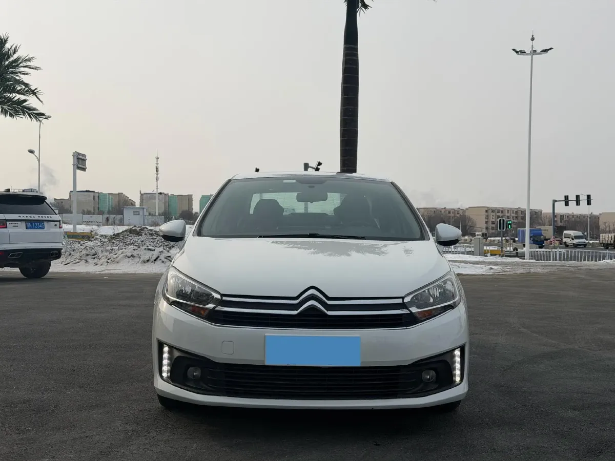 2018 Citroen C4 C-Quatre 1.6L 117HP L4 6AT,autocango,china used car exporter,china ev exporter,chinese used car exporter,chinese used ev exporter