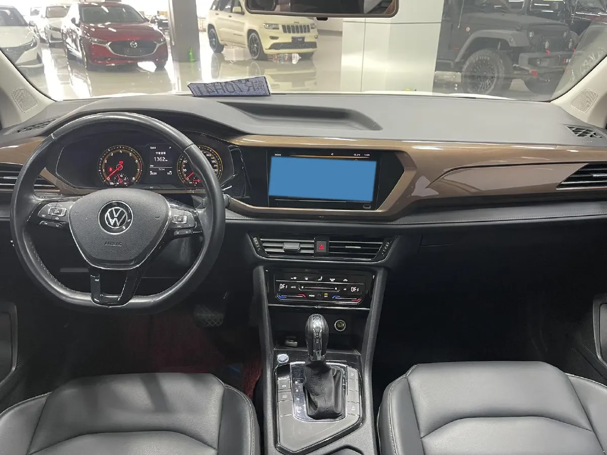 2021 Volkswagen Tharu 1.4T 150HP L4 7DCT,autocango,china used car exporter,china ev exporter,chinese used car exporter,chinese used ev exporter