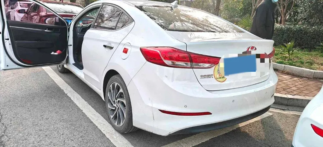 2019 Hyundai Elantra 1.5L 115HP L4 CVT,autocango,china used car exporter,china ev exporter,chinese used car exporter,chinese used ev exporter