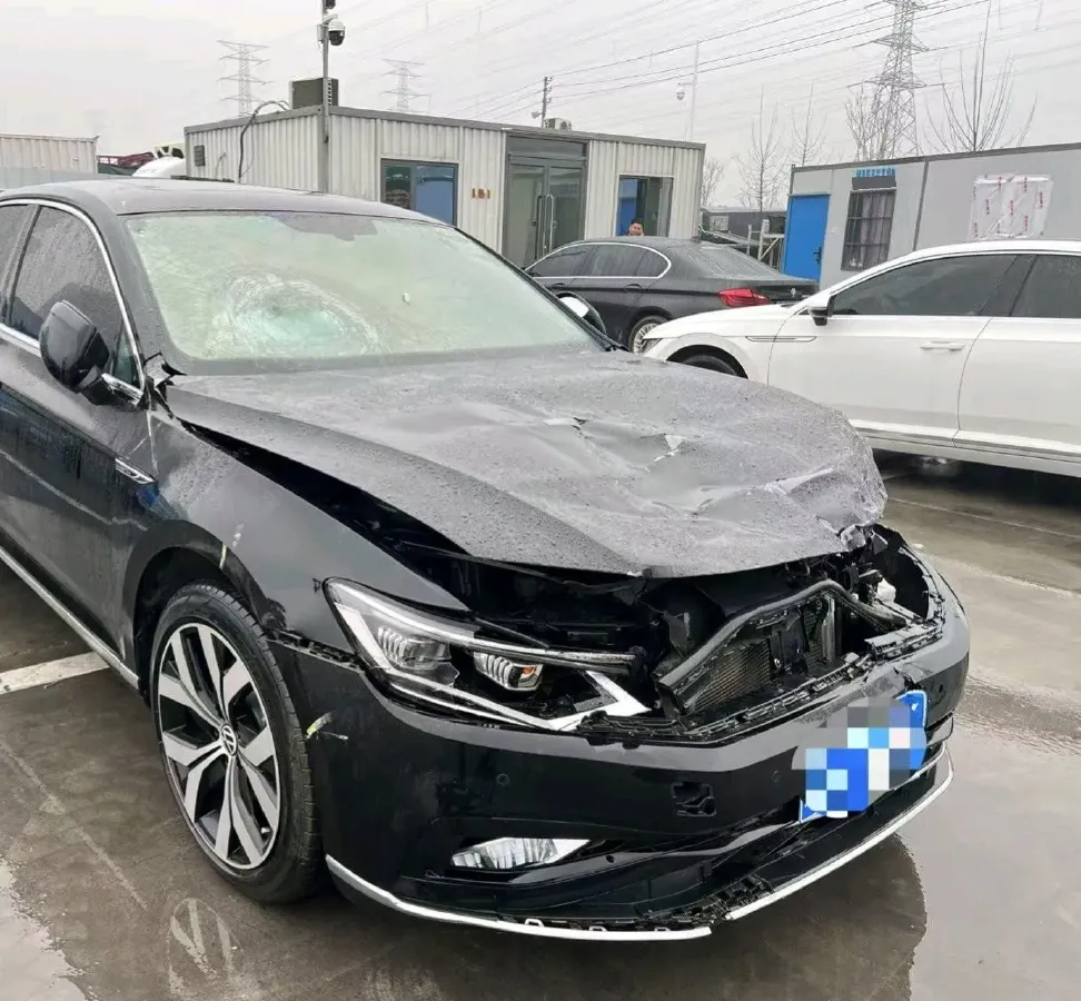 2020 Volkswagen Magotan 2.0T 186HP L4 7DCT,autocango,china used car exporter,china ev exporter,chinese used car exporter,chinese used ev exporter