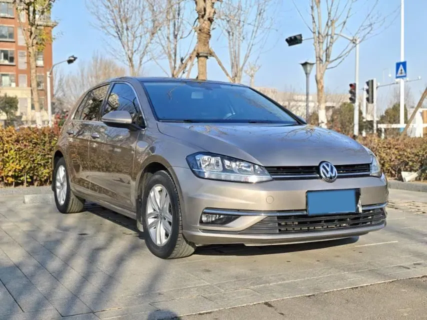 2019 Brilliance Auto V7 1.8T 231HP L4 7DCT,autocango,china used car exporter,china ev exporter,chinese used car exporter,chinese used ev exporter