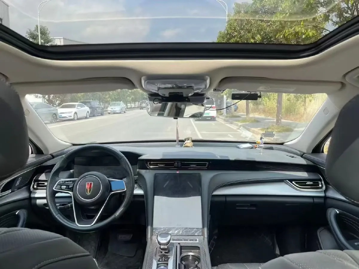 2024 HongQi H5 1.5T 169HP L4 7DCT,autocango,china used car exporter,china ev exporter,chinese used car exporter,chinese used ev exporter