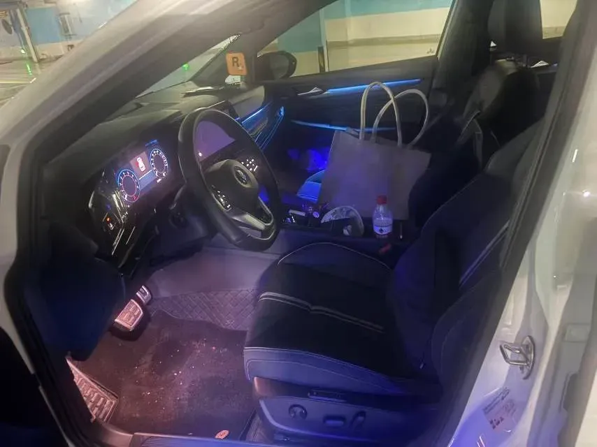 2023 Volkswagen Golf 1.4T 150HP L4 7DCT,autocango,china used car exporter,china ev exporter,chinese used car exporter,chinese used ev exporter