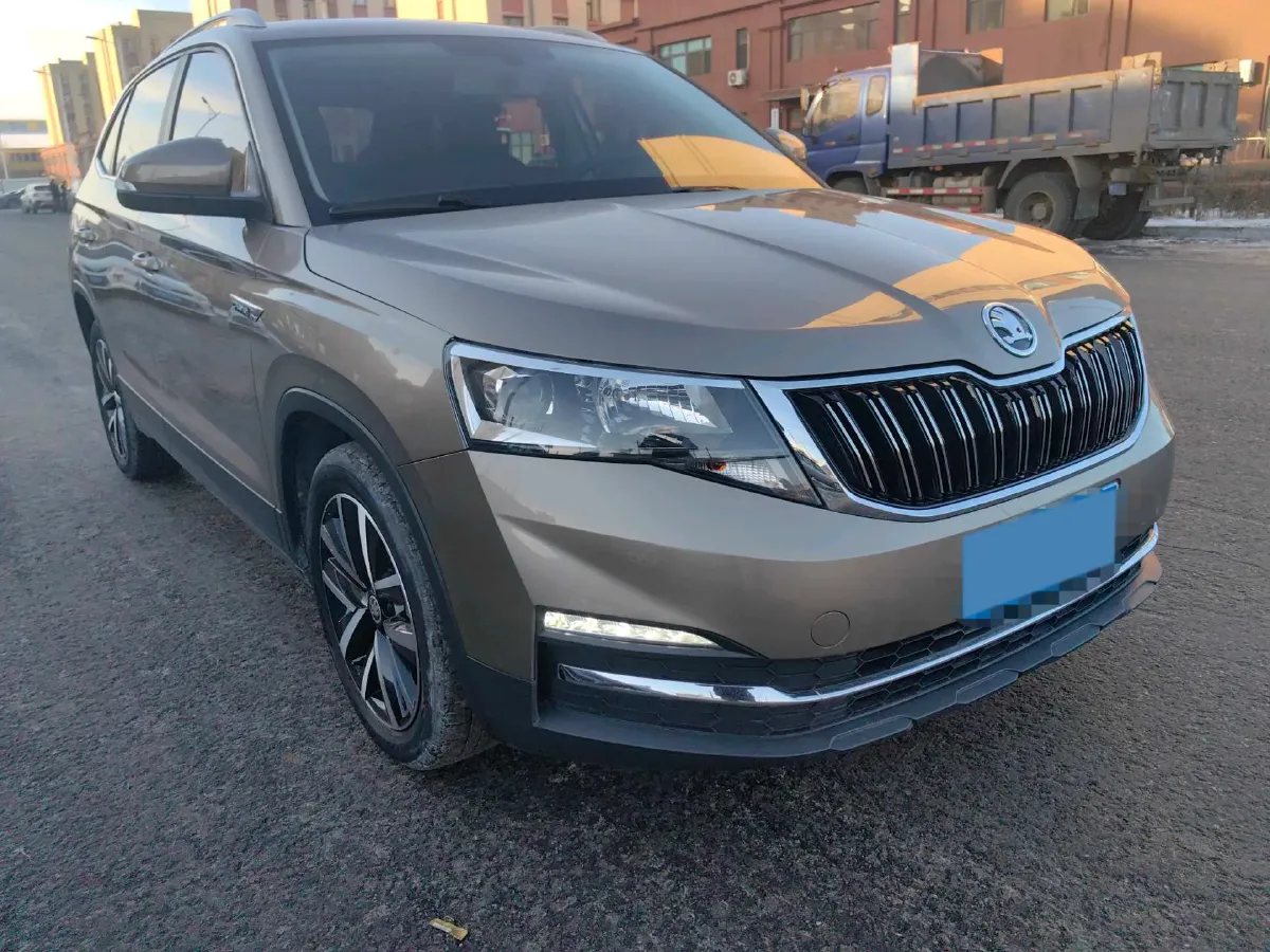 2021 Skoda Kamiq 1.5L 112HP L4 6AT,autocango,china used car exporter,china ev exporter,chinese used car exporter,chinese used ev exporter