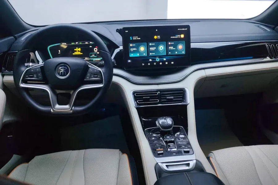 2021 Geometry A BEV 70KWH,autocango,china used car exporter,china ev exporter,chinese used car exporter,chinese used ev exporter