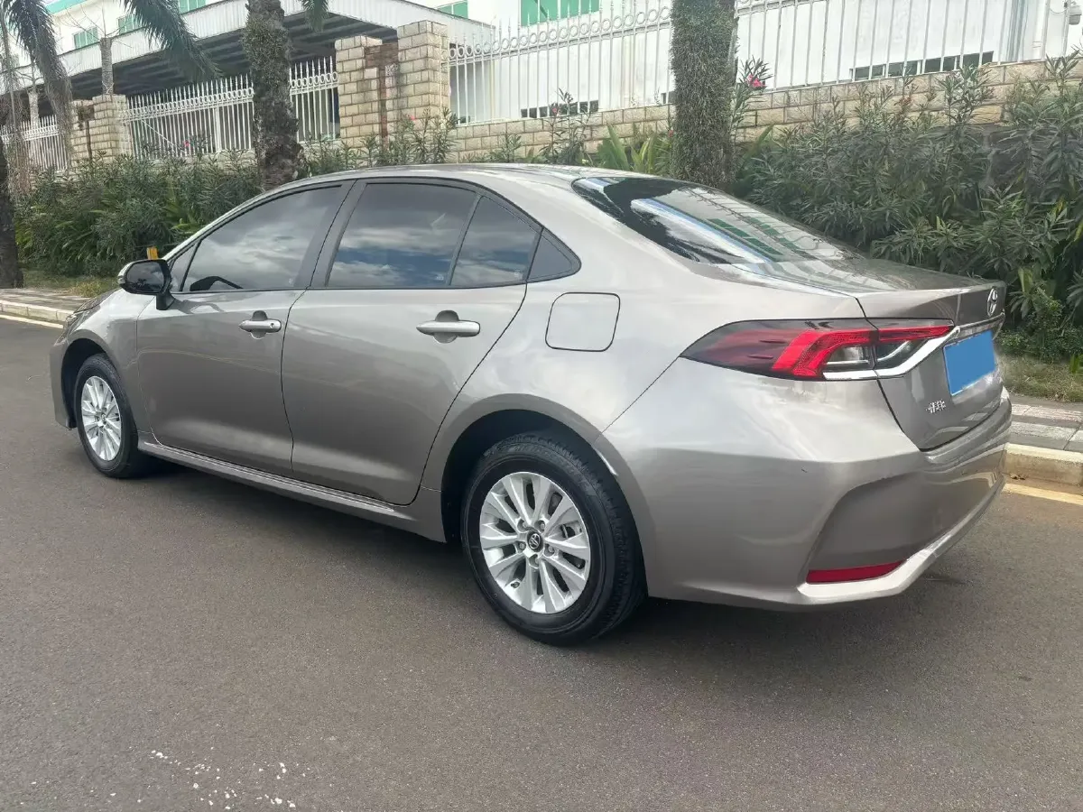 2022 Toyota Corolla 1.2T 116HP L4 CVT,autocango,china used car exporter,china ev exporter,chinese used car exporter,chinese used ev exporter