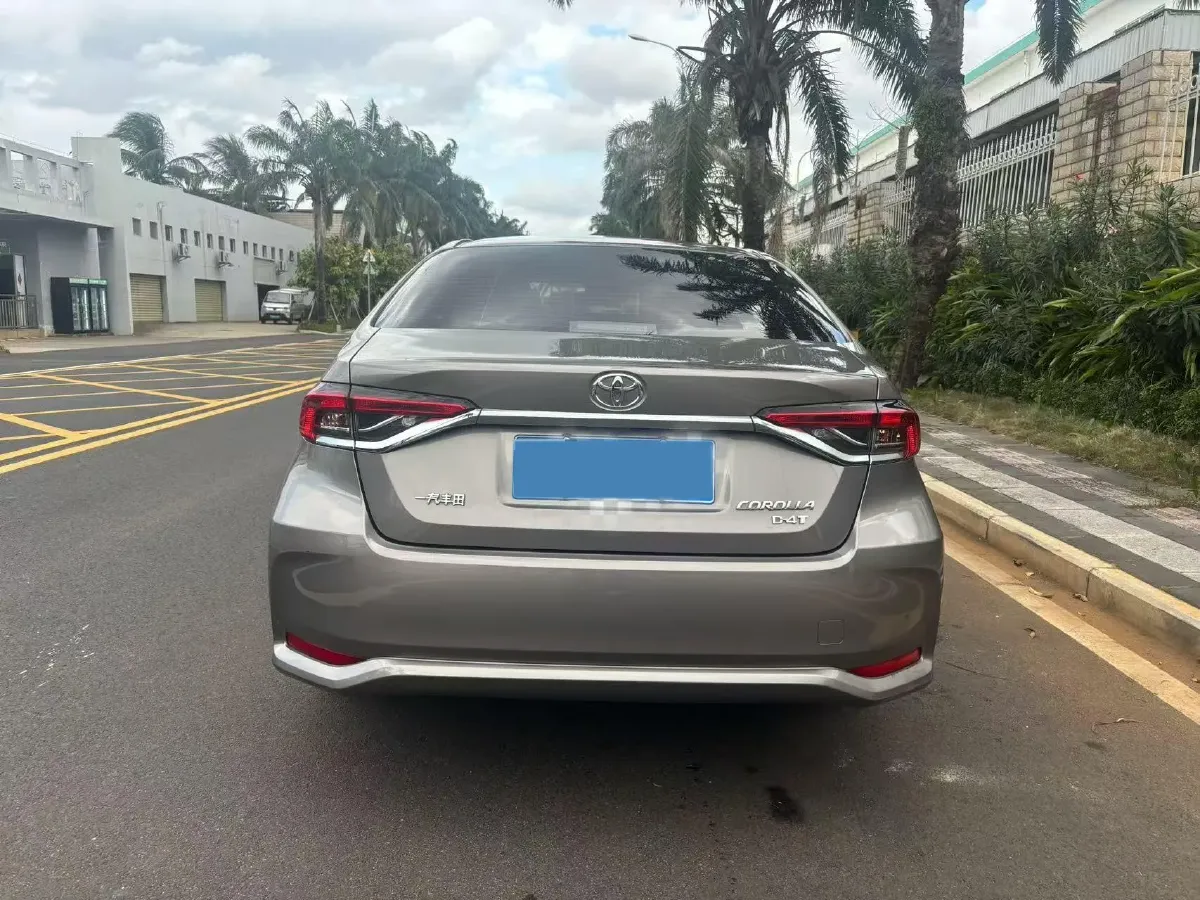 2022 Toyota Corolla 1.2T 116HP L4 CVT,autocango,china used car exporter,china ev exporter,chinese used car exporter,chinese used ev exporter