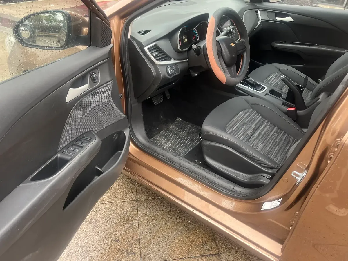 2016 Chevrolet Cavalier 1.5L 113HP L4 6AT,autocango,china used car exporter,china ev exporter,chinese used car exporter,chinese used ev exporter