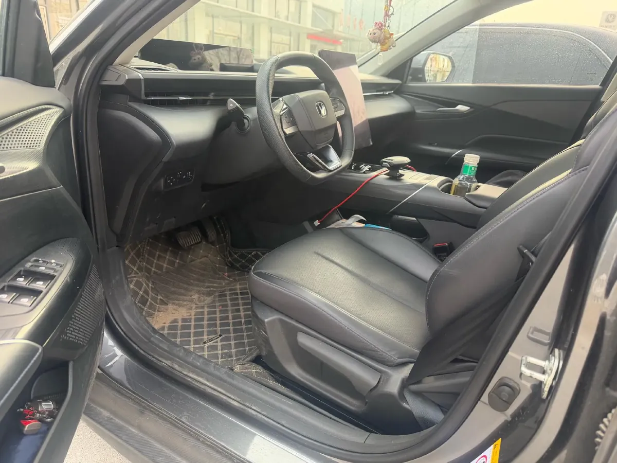 2025 ChangAn Eado 1.5T 192HP L4 7DCT,autocango,china used car exporter,china ev exporter,chinese used car exporter,chinese used ev exporter