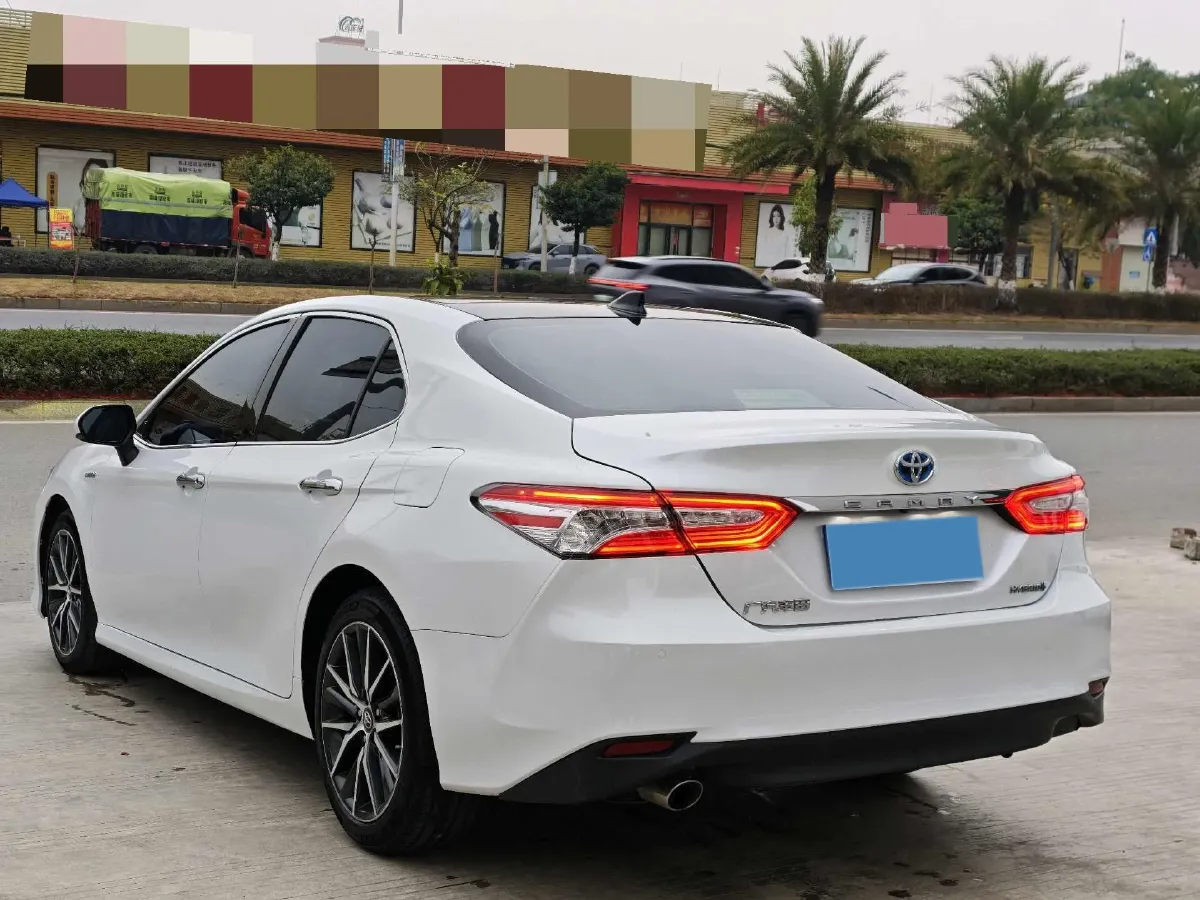 2023 Toyota Camry 2.5L 178HP L4 E-CVT Hybrid,autocango,china used car exporter,china ev exporter,chinese used car exporter,chinese used ev exporter