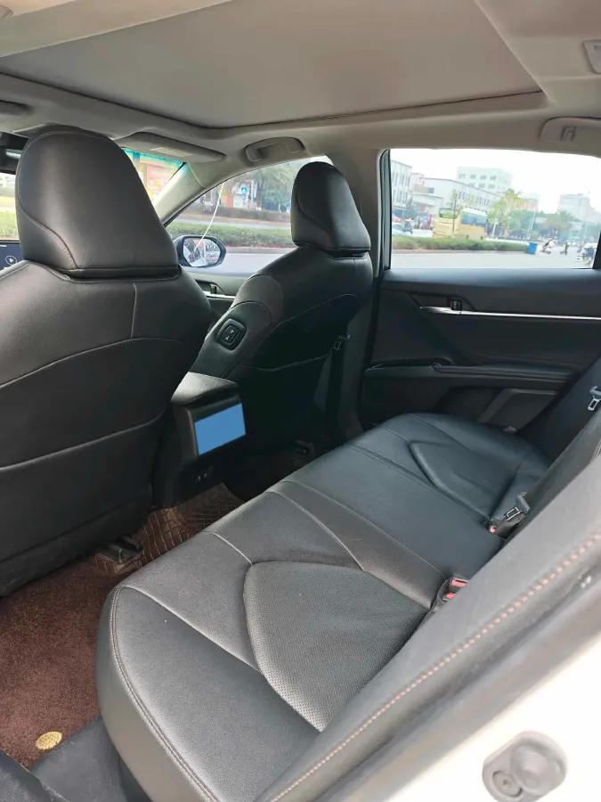 2023 Toyota Camry 2.5L 178HP L4 E-CVT Hybrid,autocango,china used car exporter,china ev exporter,chinese used car exporter,chinese used ev exporter