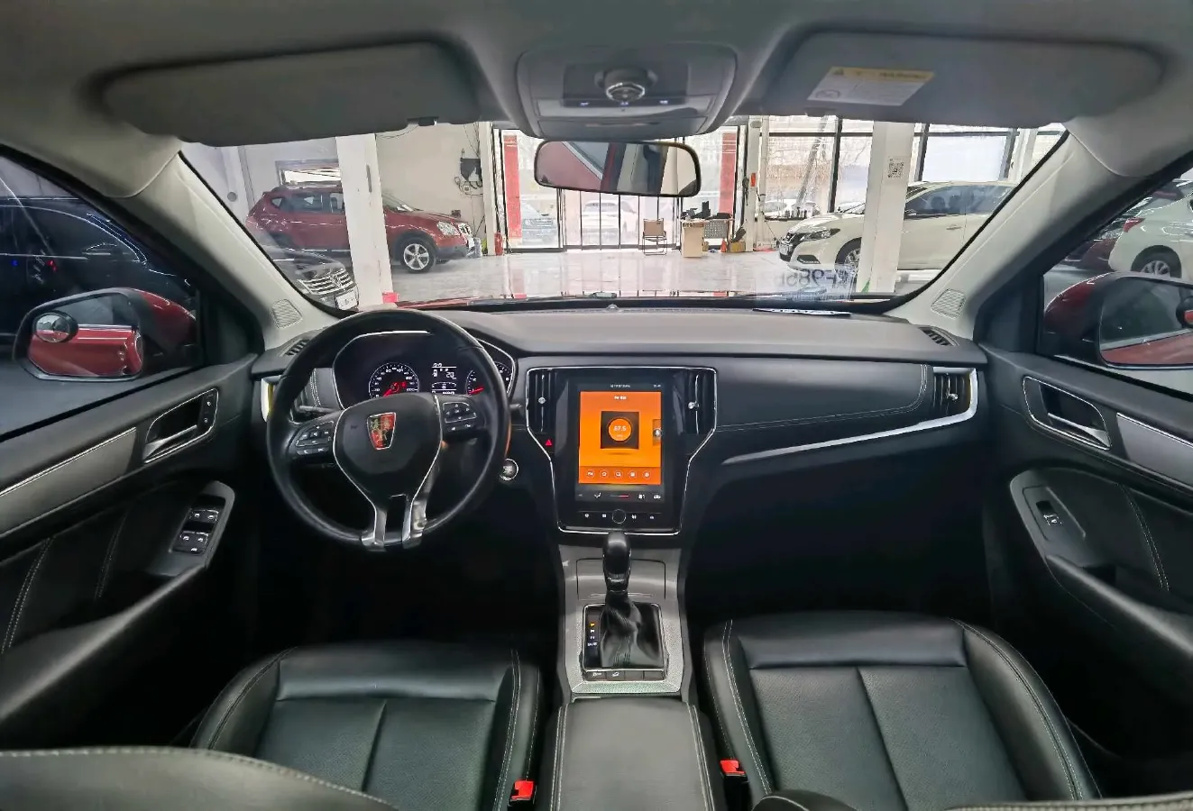 2019 Roewe i6 1.5T 169HP L4 7DCT,autocango,china used car exporter,china ev exporter,chinese used car exporter,chinese used ev exporter