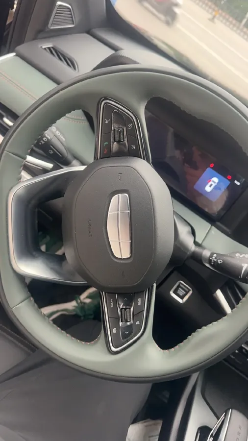 2024 Geely Okavango L 2.0T 218HP L4 7DCT,autocango,china used car exporter,china ev exporter,chinese used car exporter,chinese used ev exporter