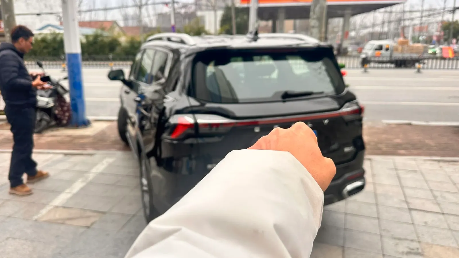 2024 Geely Okavango L 2.0T 218HP L4 7DCT,autocango,china used car exporter,china ev exporter,chinese used car exporter,chinese used ev exporter