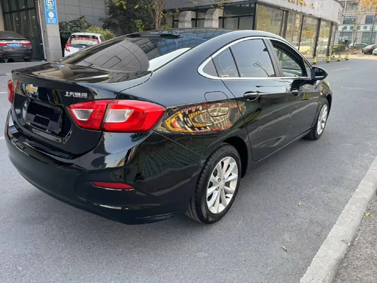 2018 Chevrolet Cruze 1.5L 114HP L4 6AT,autocango,china used car exporter,china ev exporter,chinese used car exporter,chinese used ev exporter