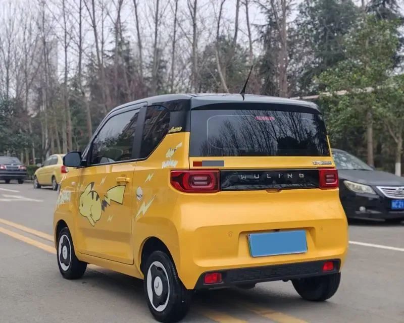 2021 WuLing HongGuang MINI EV BEV 13.9KWH,autocango,china used car exporter,china ev exporter,chinese used car exporter,chinese used ev exporter