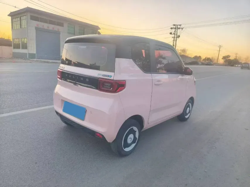 2022 WuLing HongGuang MINI EV BEV 9KWH,autocango,china used car exporter,china ev exporter,chinese used car exporter,chinese used ev exporter