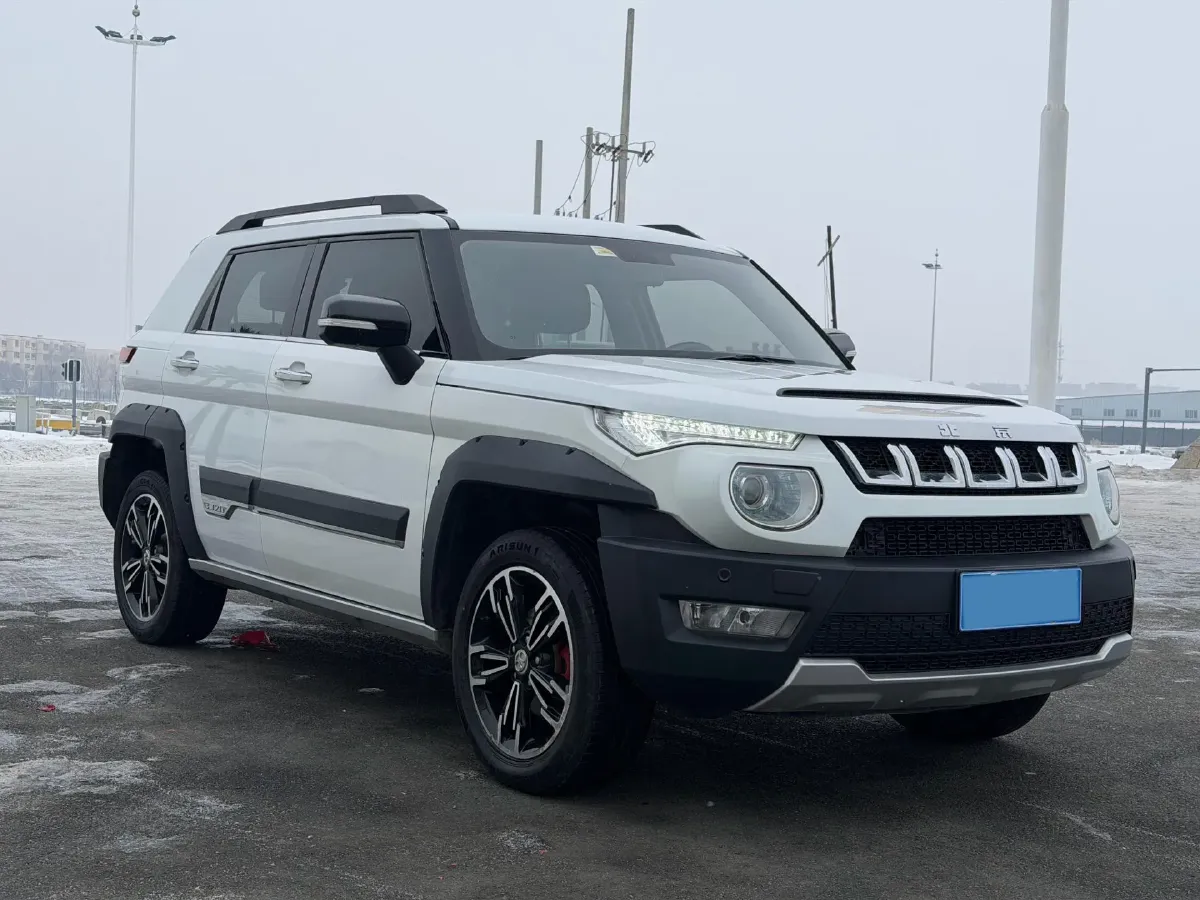 2016 Beijing BJ20 1.5T 150HP L4 CVT,autocango,china used car exporter,china ev exporter,chinese used car exporter,chinese used ev exporter