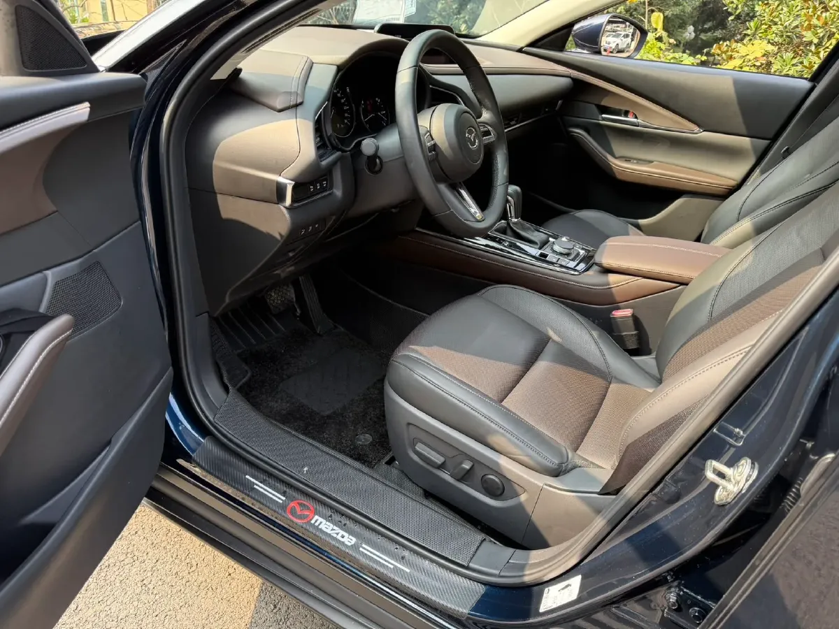 2021 Mazda CX-30 2.0L 158HP L4 6AT,autocango,china used car exporter,china ev exporter,chinese used car exporter,chinese used ev exporter