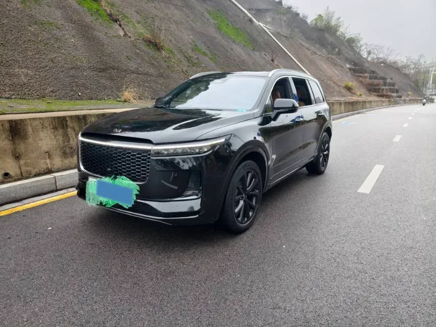 2021 Li ONE Range Extended 131HP REEV 40.5KWH,autocango,china used car exporter,china ev exporter,chinese used car exporter,chinese used ev exporter