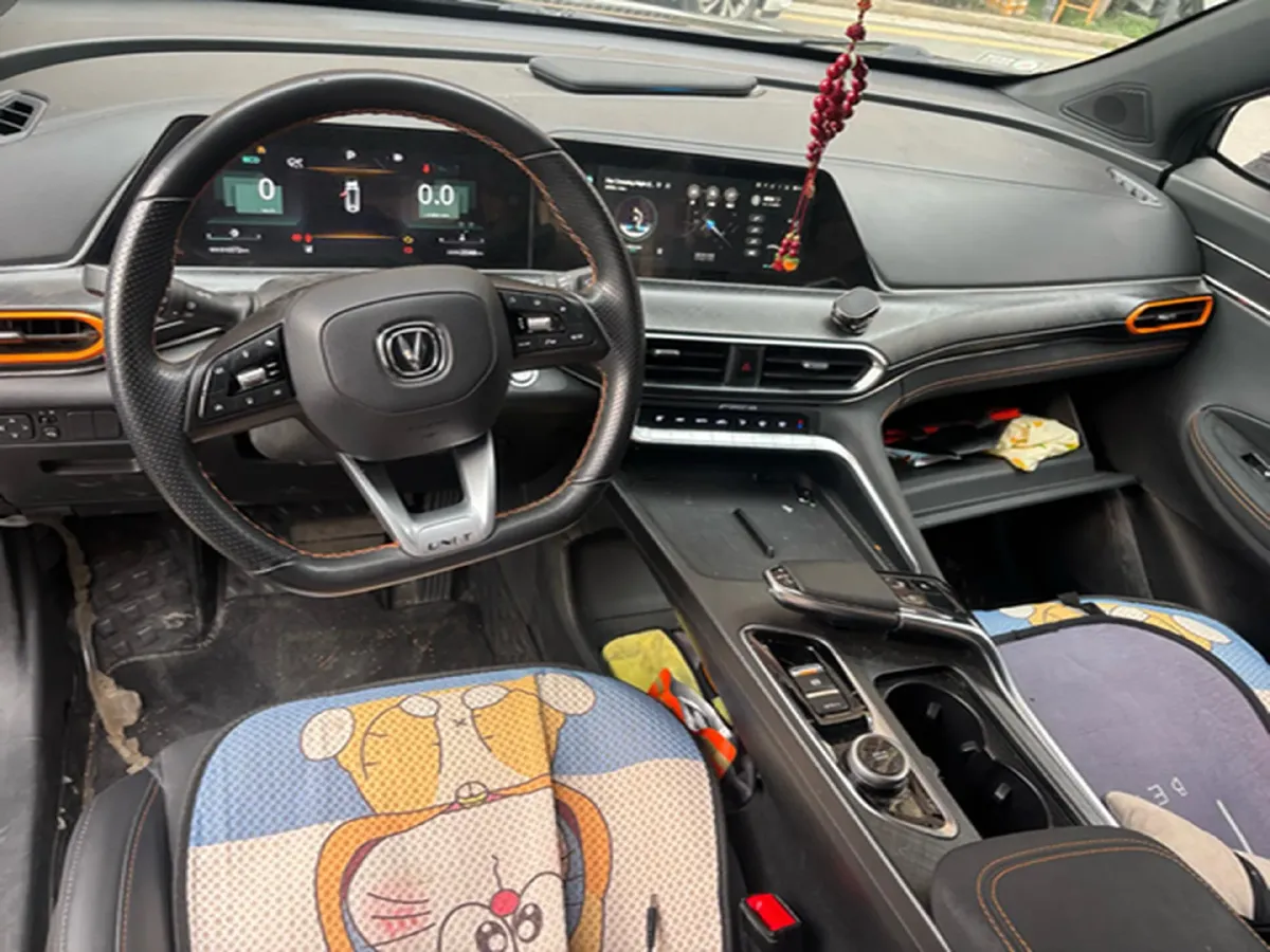 2022 ChangAn UNI-T 1.5T 188HP L4 7DCT,autocango,china used car exporter,china ev exporter,chinese used car exporter,chinese used ev exporter