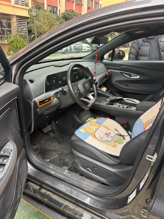 2022 ChangAn UNI-T 1.5T 188HP L4 7DCT,autocango,china used car exporter,china ev exporter,chinese used car exporter,chinese used ev exporter