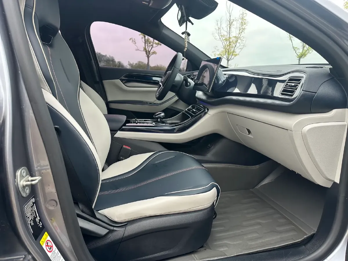 2021 MAXUS G50 1.5T 169HP L4 7DCT,autocango,china used car exporter,china ev exporter,chinese used car exporter,chinese used ev exporter