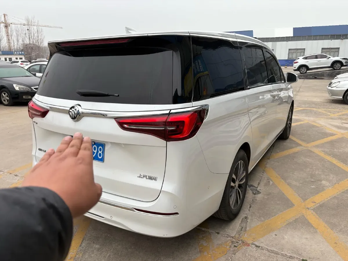 2020 Buick GL8 2.0T 237HP L4 9AT,autocango,china used car exporter,china ev exporter,chinese used car exporter,chinese used ev exporter