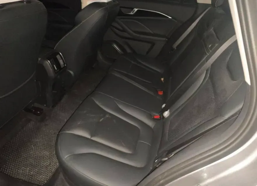 2023 Bestune B70 1.5T 169HP L4 7DCT,autocango,china used car exporter,china ev exporter,chinese used car exporter,chinese used ev exporter