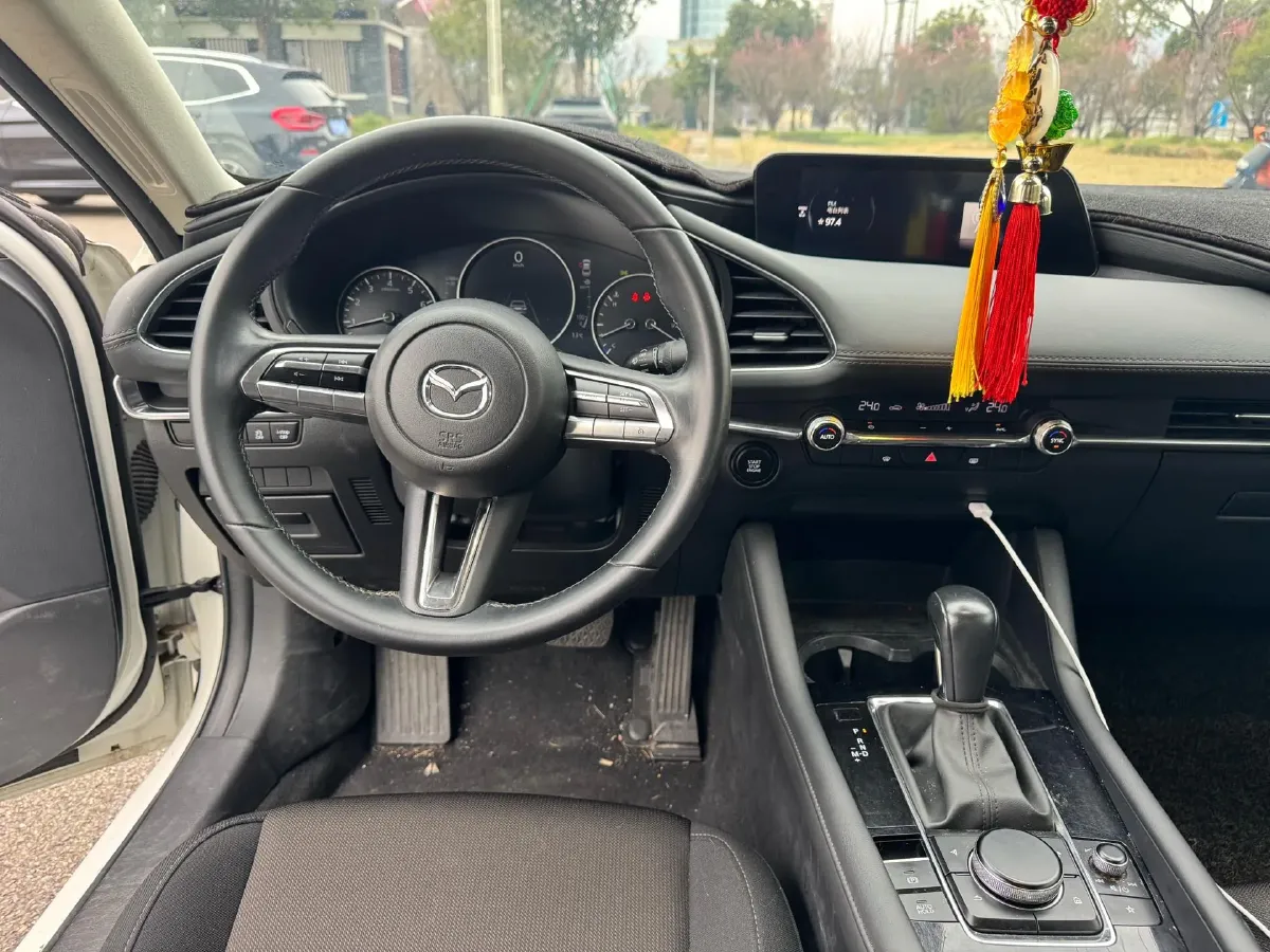 2020 Mazda 3 Axela 2.0L 158HP L4 6AT,autocango,china used car exporter,china ev exporter,chinese used car exporter,chinese used ev exporter