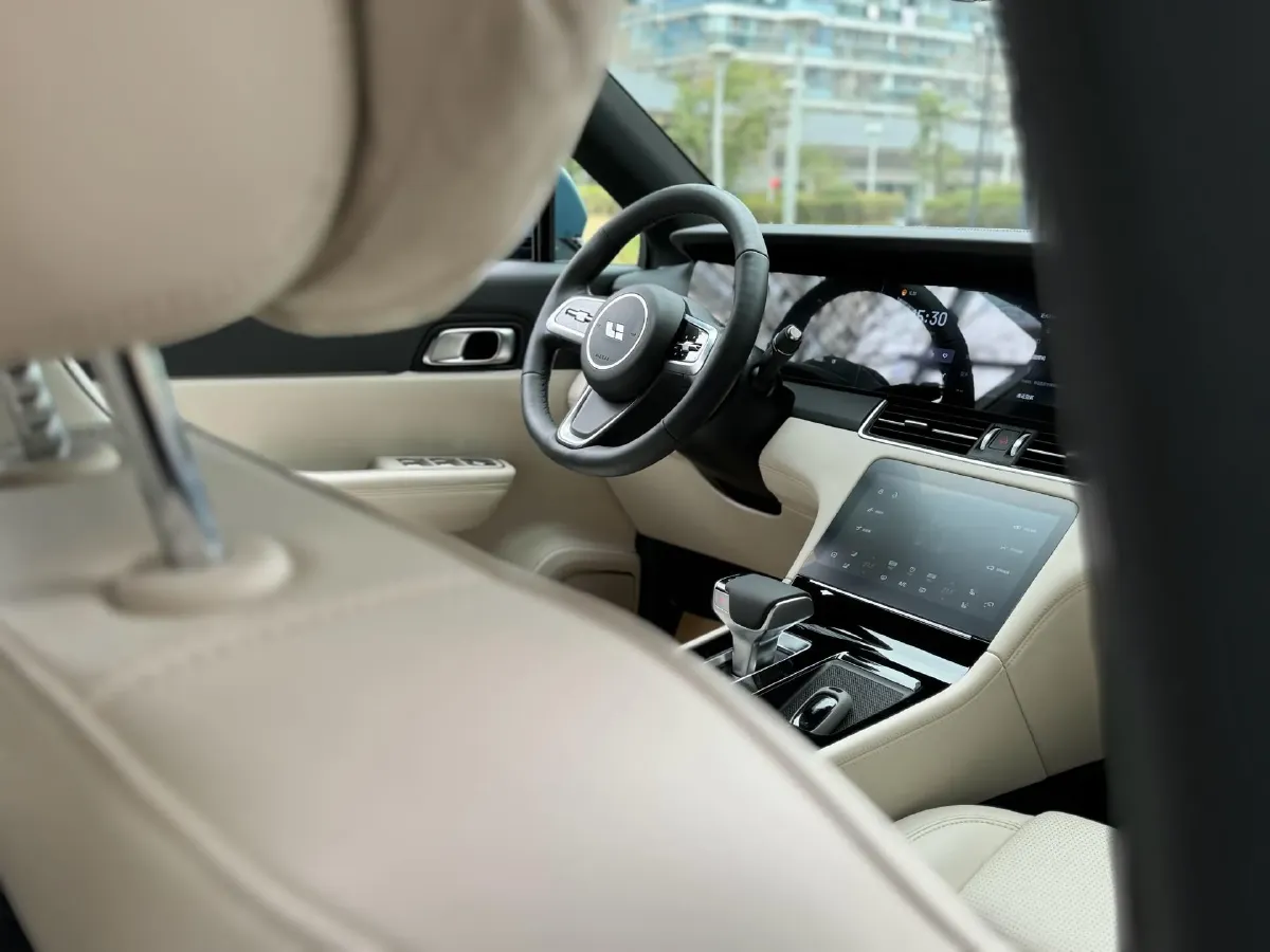 2021 Li ONE Range Extended 131HP REEV 40.5KWH,autocango,china used car exporter,china ev exporter,chinese used car exporter,chinese used ev exporter