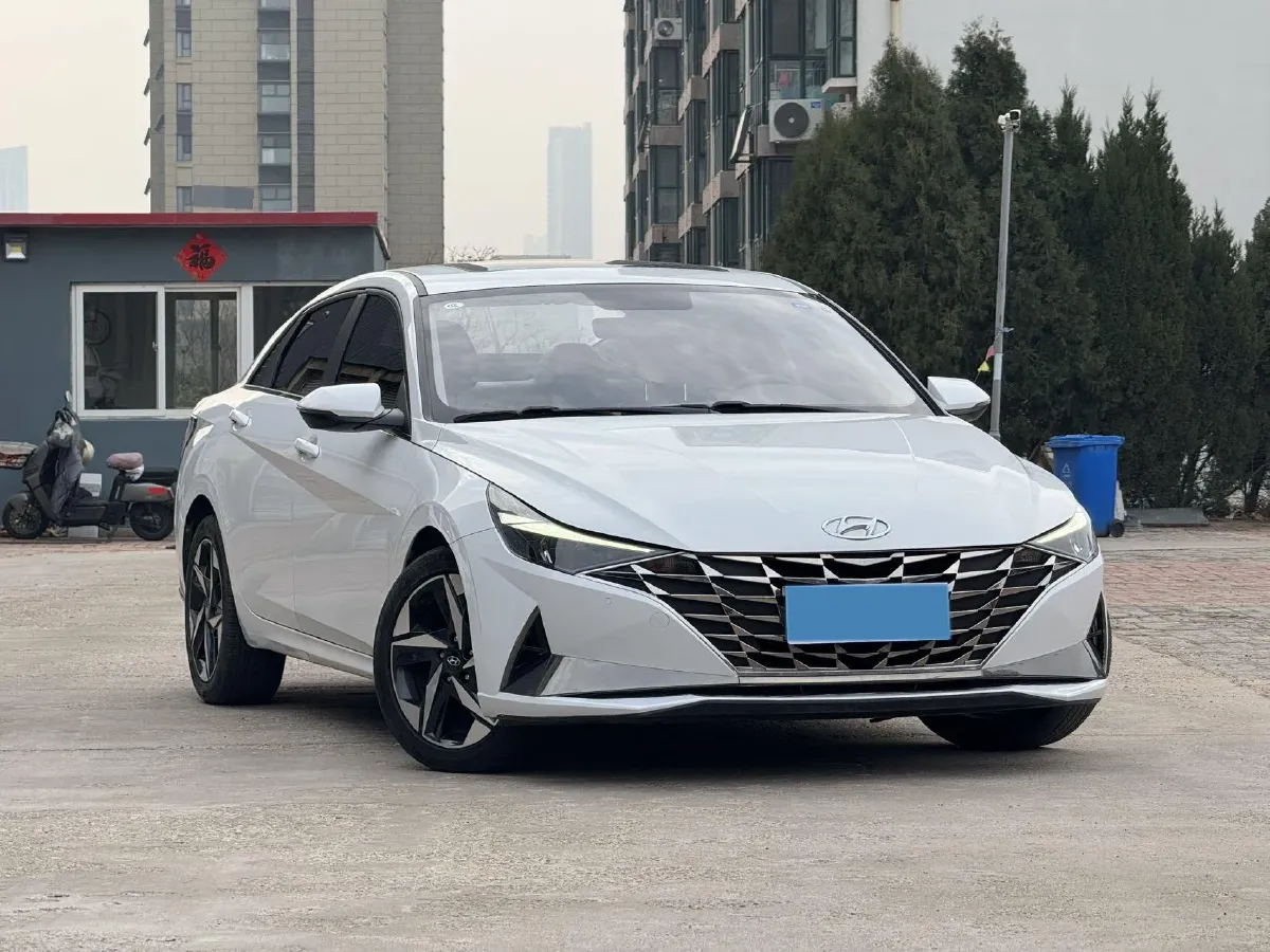 2022 Hyundai Elantra 1.5L 115HP L4 CVT,autocango,china used car exporter,china ev exporter,chinese used car exporter,chinese used ev exporter
