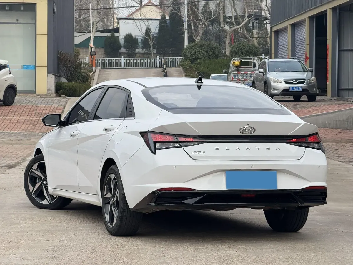 2022 Hyundai Elantra 1.5L 115HP L4 CVT,autocango,china used car exporter,china ev exporter,chinese used car exporter,chinese used ev exporter