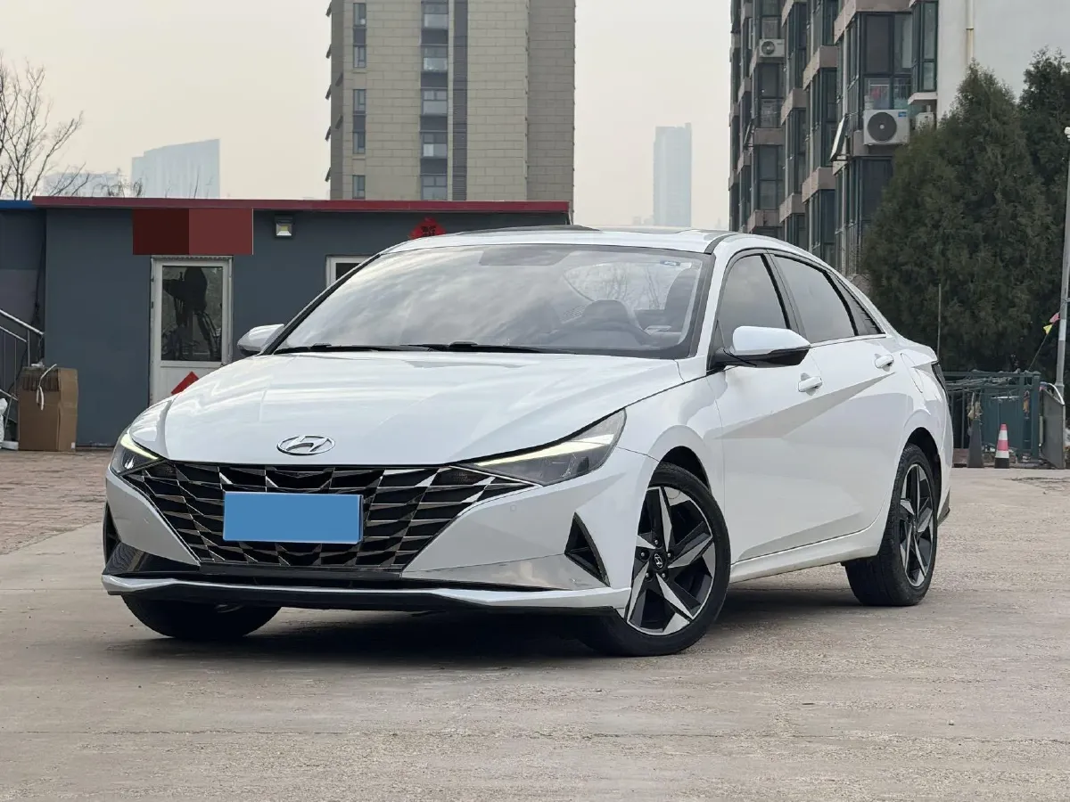 2022 Hyundai Elantra 1.5L 115HP L4 CVT,autocango,china used car exporter,china ev exporter,chinese used car exporter,chinese used ev exporter