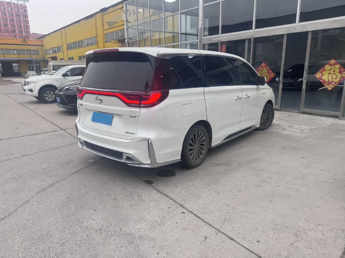 2021 GAC Trumpchi M8 2.0T 252HP L4 8AT,autocango,china used car exporter,china ev exporter,chinese used car exporter,chinese used ev exporter
