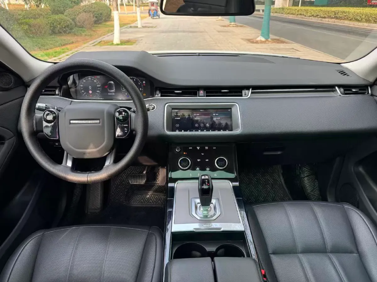 2020 Land Rover Range Rover Evoque 2.0T 249HP L4 9AT,autocango,china used car exporter,china ev exporter,chinese used car exporter,chinese used ev exporter