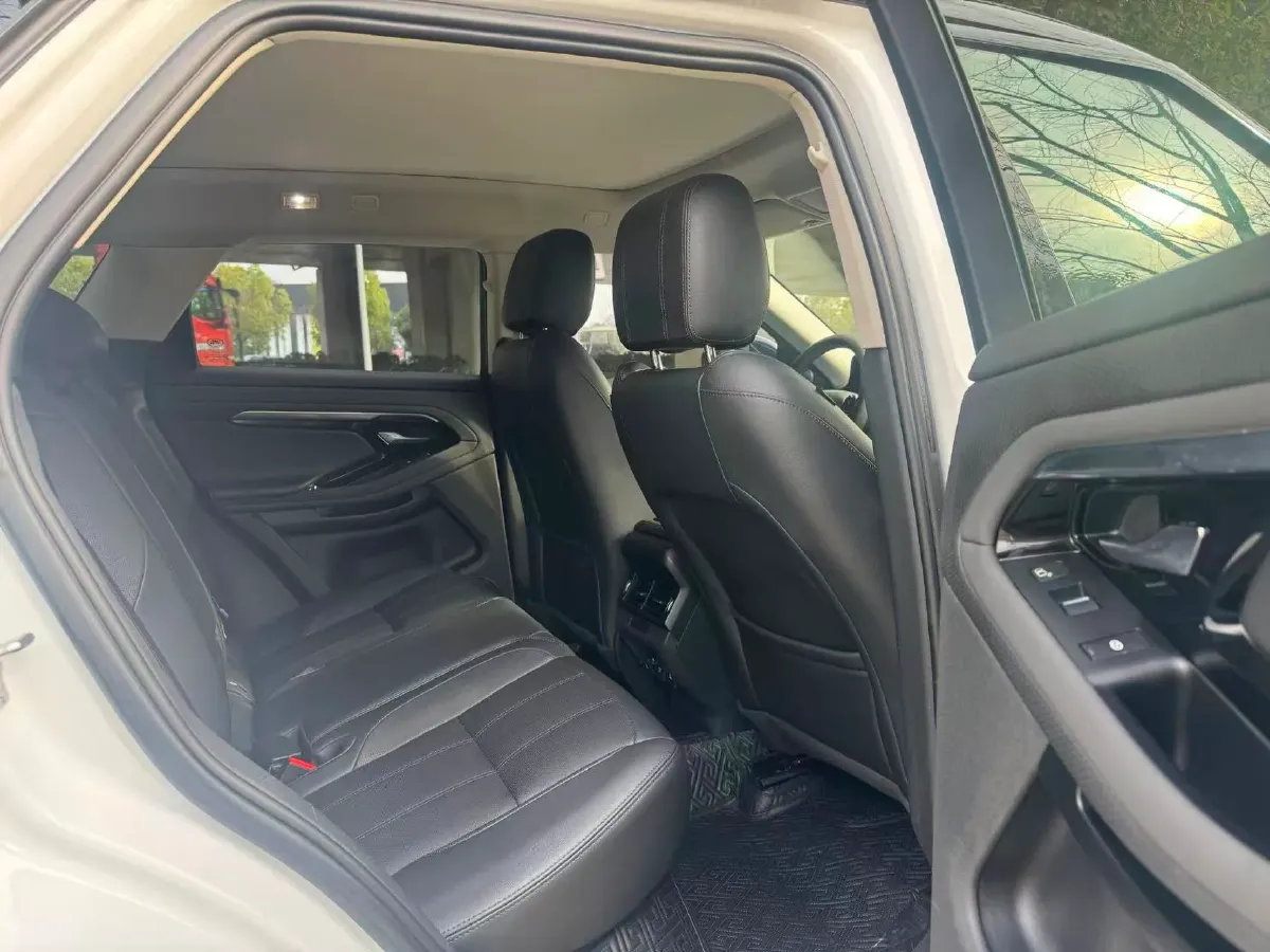 2020 Land Rover Range Rover Evoque 2.0T 249HP L4 9AT,autocango,china used car exporter,china ev exporter,chinese used car exporter,chinese used ev exporter