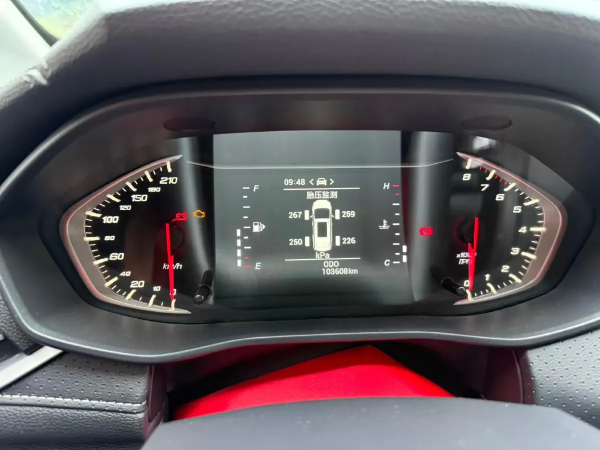 2021 MAXUS G50 1.5T 169HP L4 6MT,autocango,china used car exporter,china ev exporter,chinese used car exporter,chinese used ev exporter