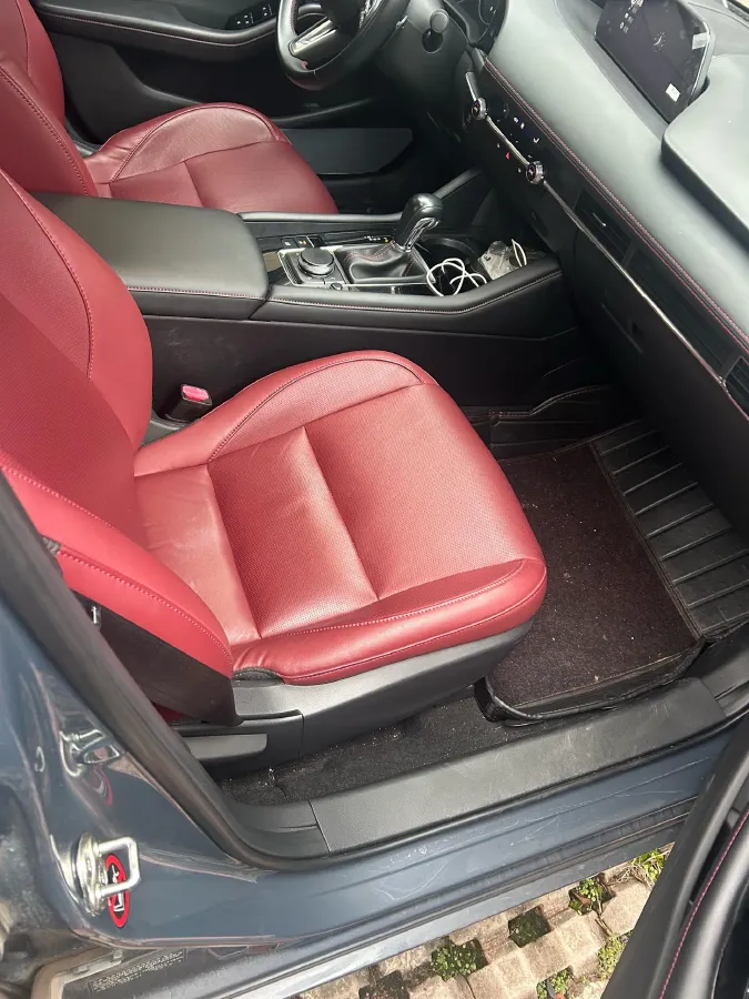 2022 Mazda 3 Axela 2.0L 158HP L4 6AT,autocango,china used car exporter,china ev exporter,chinese used car exporter,chinese used ev exporter