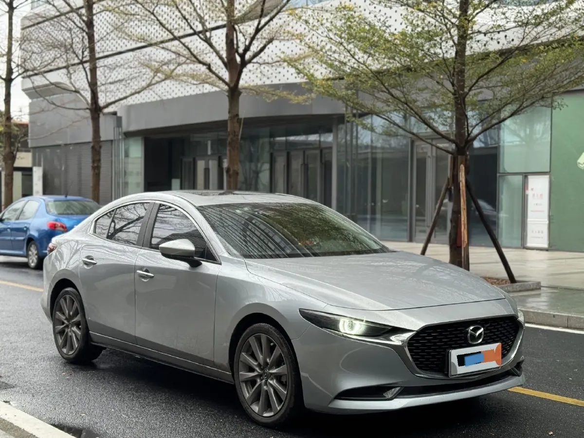 2021 Mazda 3 Axela 2.0L 158HP L4 6AT,autocango,china used car exporter,china ev exporter,chinese used car exporter,chinese used ev exporter