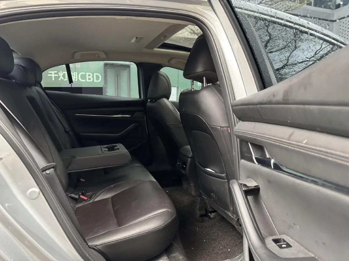 2021 Mazda 3 Axela 2.0L 158HP L4 6AT,autocango,china used car exporter,china ev exporter,chinese used car exporter,chinese used ev exporter