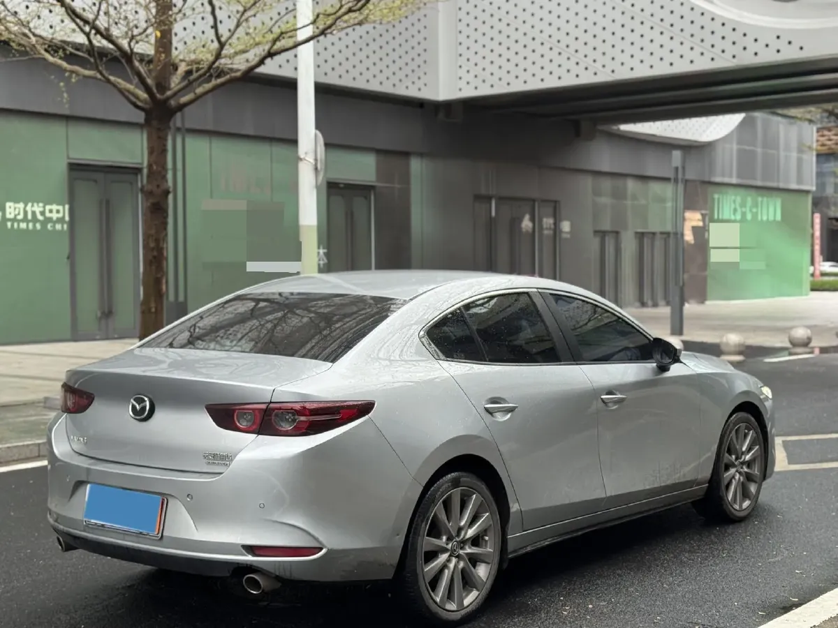 2021 Mazda 3 Axela 2.0L 158HP L4 6AT,autocango,china used car exporter,china ev exporter,chinese used car exporter,chinese used ev exporter
