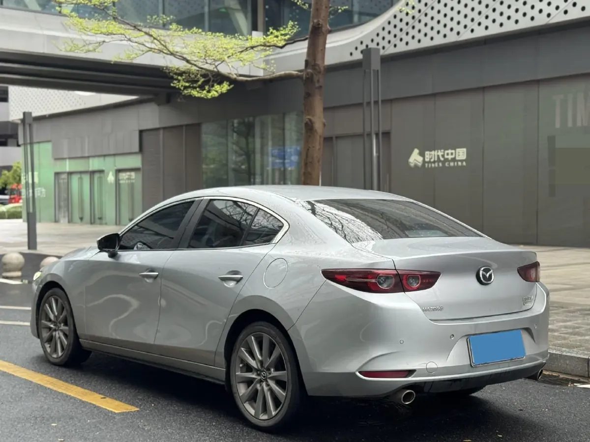 2021 Mazda 3 Axela 2.0L 158HP L4 6AT,autocango,china used car exporter,china ev exporter,chinese used car exporter,chinese used ev exporter