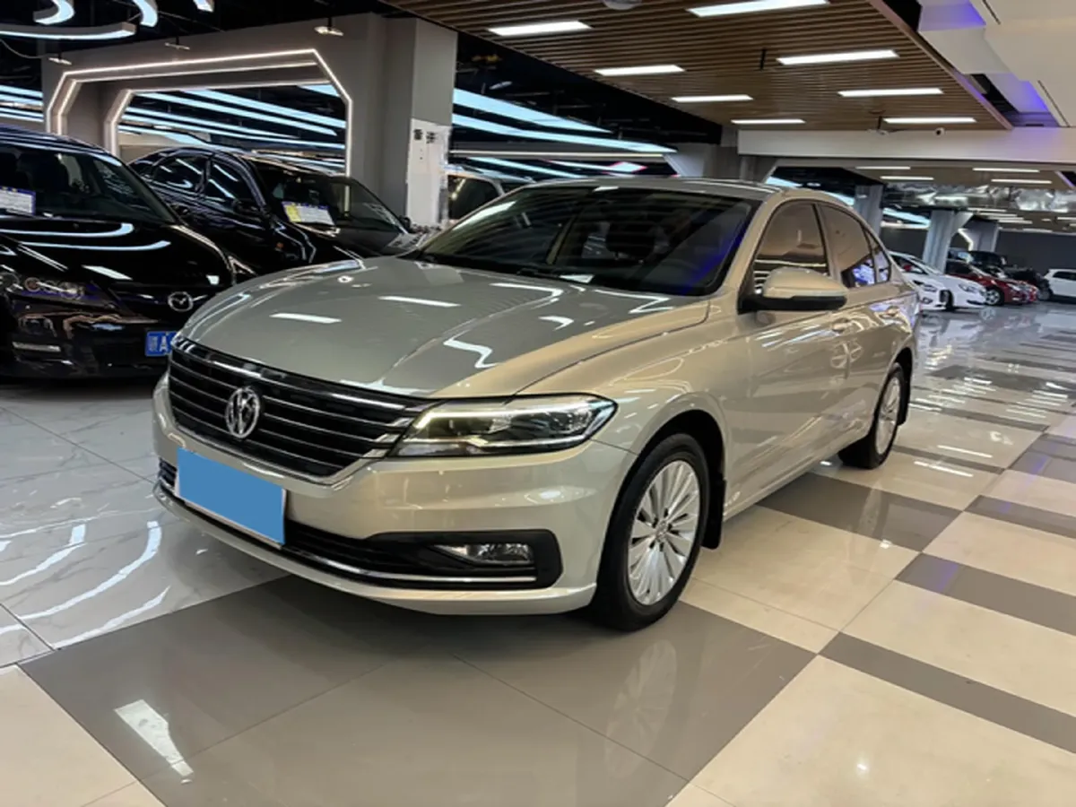 2018 Skoda Karoq 1.4T 150HP L4 7DCT,autocango,china used car exporter,china ev exporter,chinese used car exporter,chinese used ev exporter