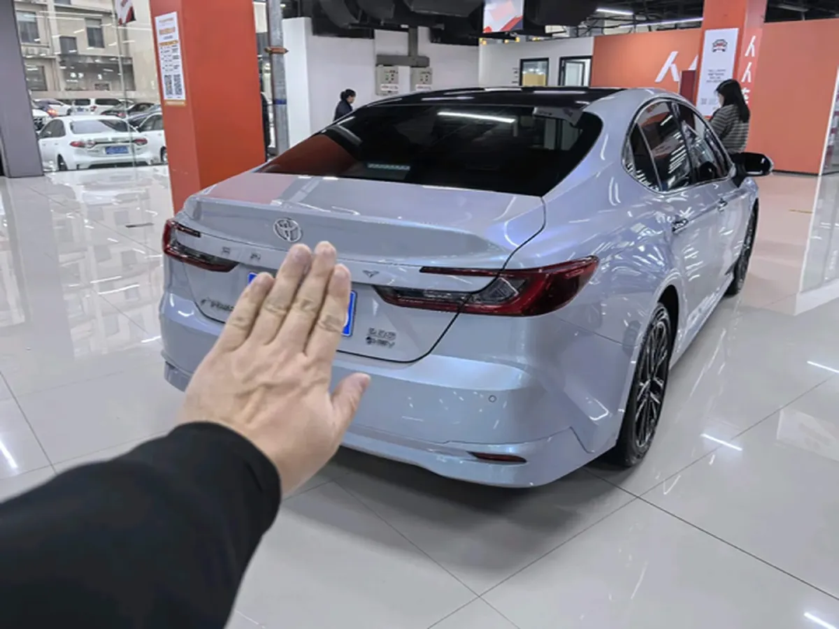 2024 Toyota Camry 2.0L 152HP L4 E-CVT Hybrid,autocango,china used car exporter,china ev exporter,chinese used car exporter,chinese used ev exporter