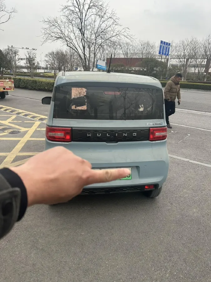 2020 WuLing HongGuang MINI EV BEV 9.3KWH,autocango,china used car exporter,china ev exporter,chinese used car exporter,chinese used ev exporter