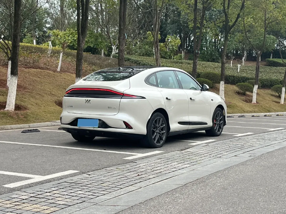 2023 IM LS6 BEV 100KWH,autocango,china used car exporter,china ev exporter,chinese used car exporter,chinese used ev exporter