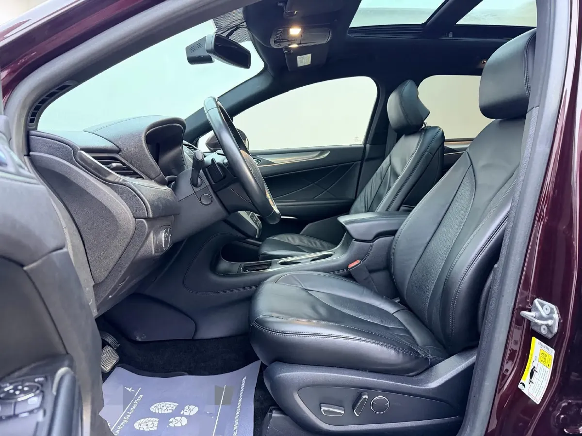 2017 Lincoln MKC 2.0T 203HP L4 6AT,autocango,china used car exporter,china ev exporter,chinese used car exporter,chinese used ev exporter