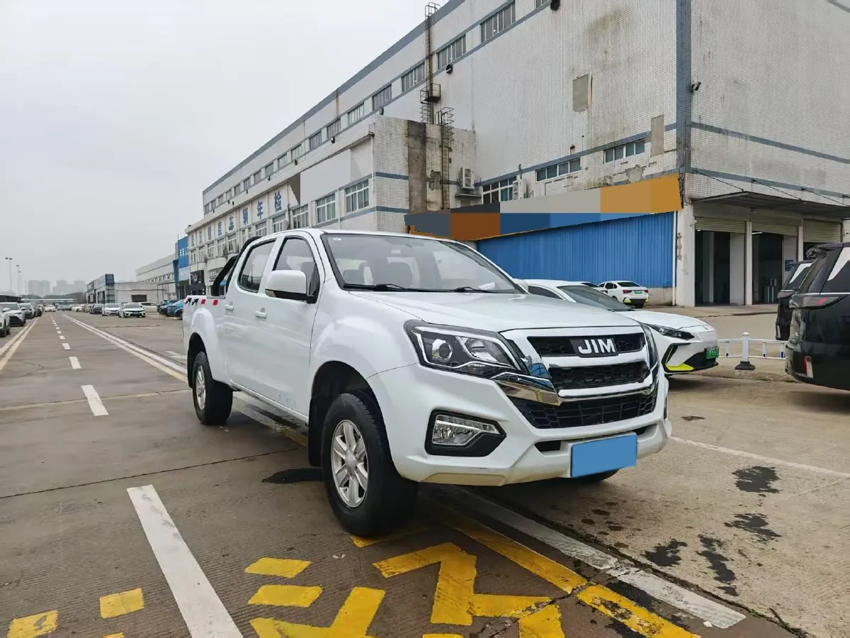 2020 Isuzu Jim 2.8T 120HP L4 5MT,autocango,china used car exporter,china ev exporter,chinese used car exporter,chinese used ev exporter